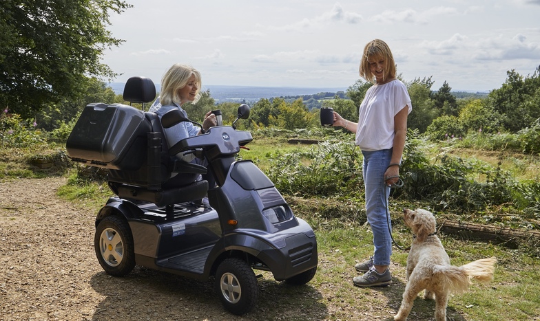 All-terrain mobility scooters: features, benefits & why they’re worth it 